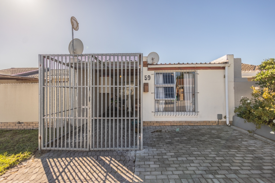 2 Bedroom Property for Sale in Belmont Park Western Cape